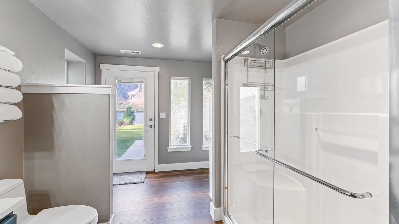 Photo of Bathroom in Orondo