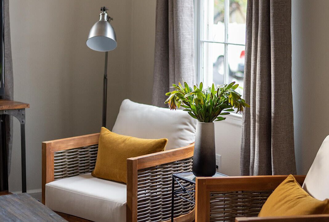 Photo of Livingroom in Algiers Point