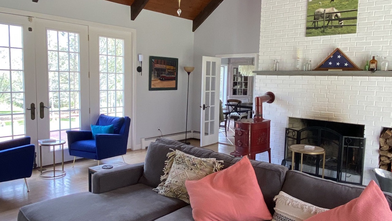 Photo of Livingroom in Egremont