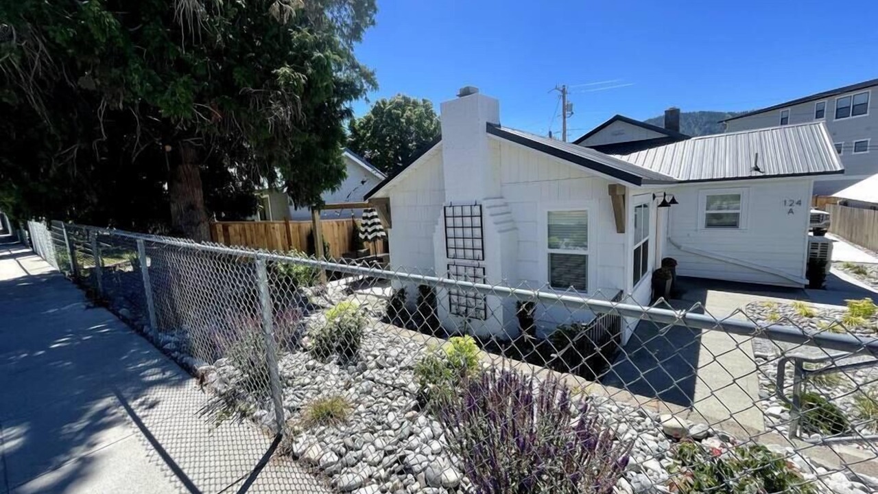 Photo of Others in Wapato Point