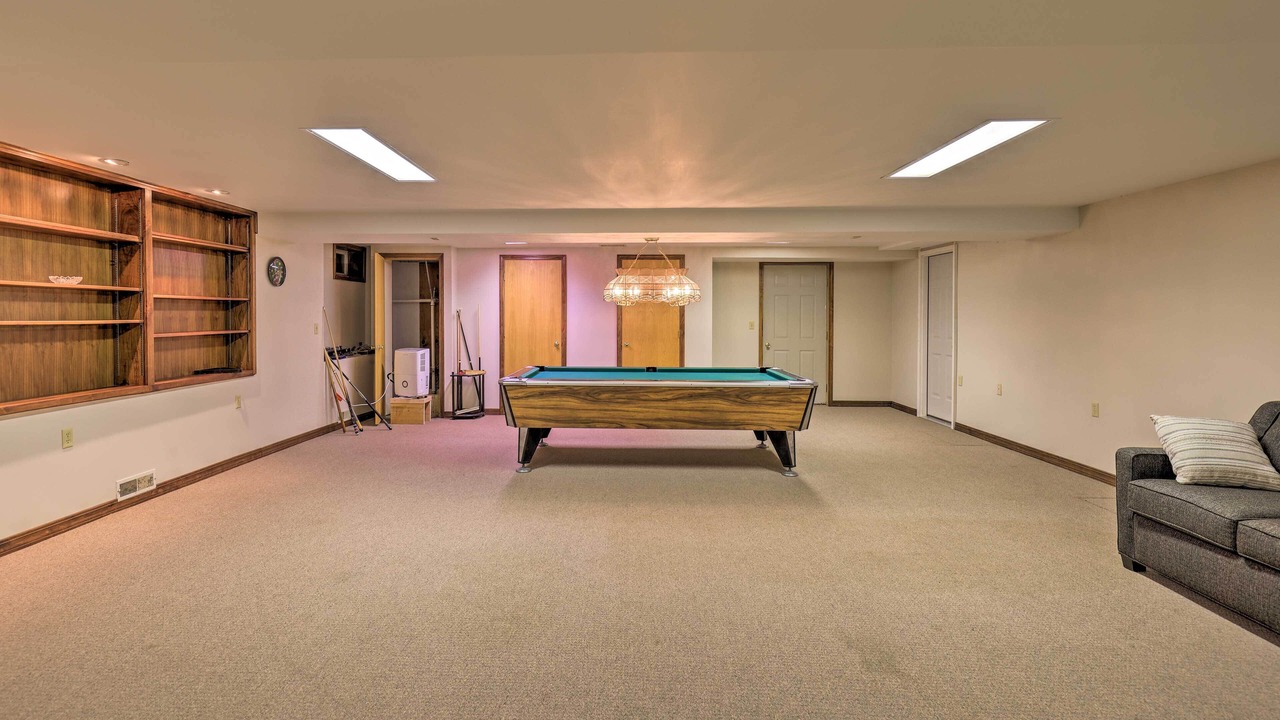 Photo of Livingroom in Town of Varick