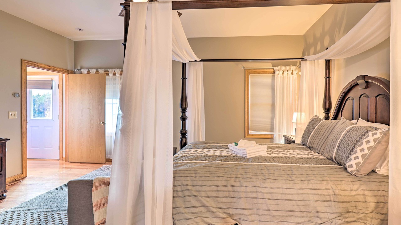 Photo of Bedroom in Town of Varick