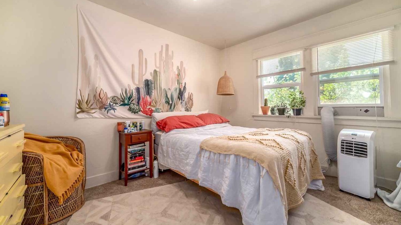 Photo of Bedroom in West Eugene