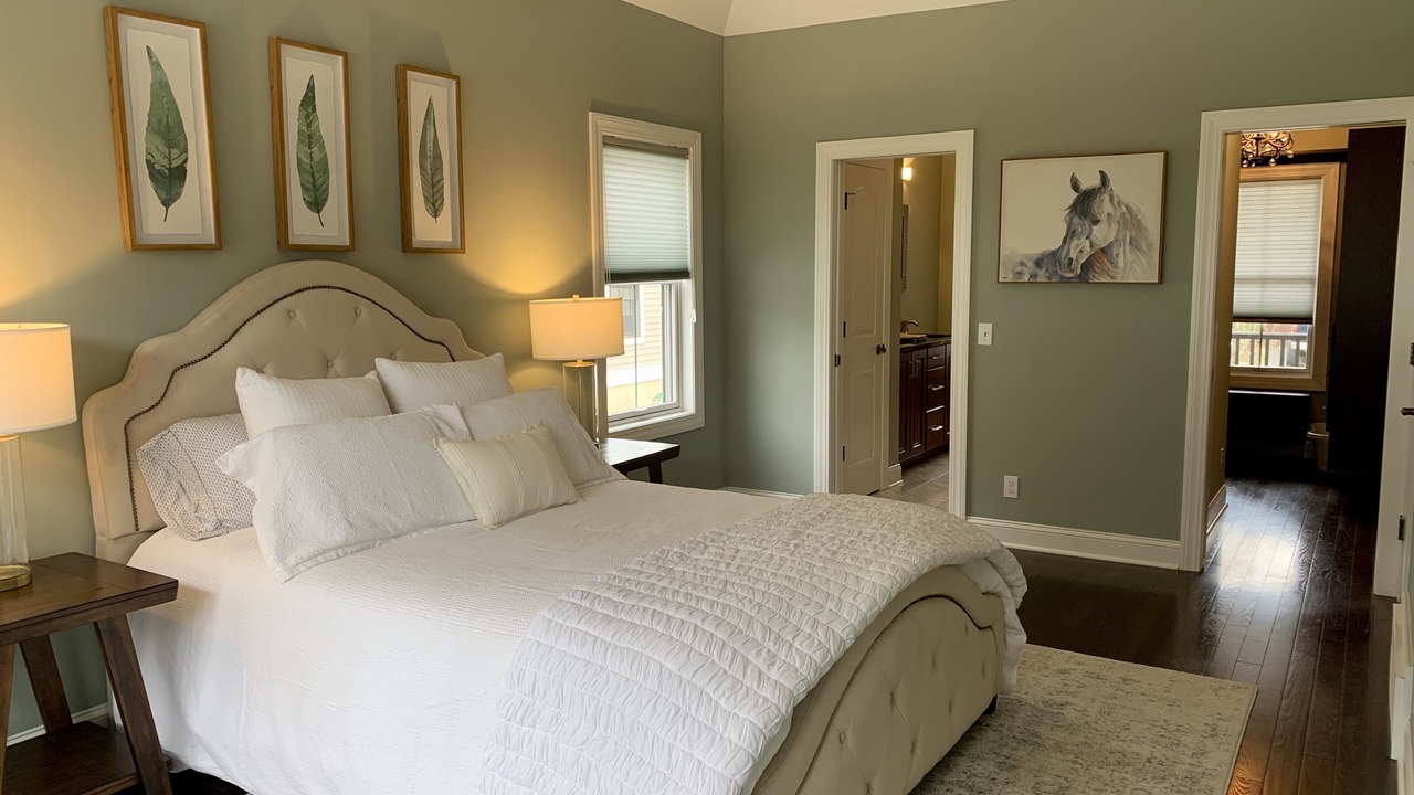 Photo of Bedroom in Saratoga Springs