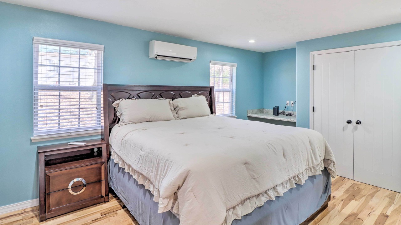 Photo of Bedroom in Harrison
