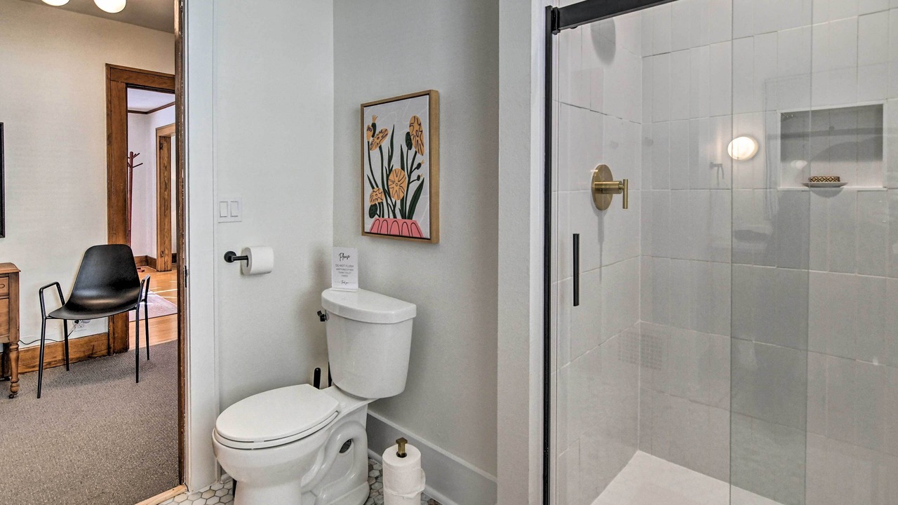 Photo of Bathroom in Des Moines