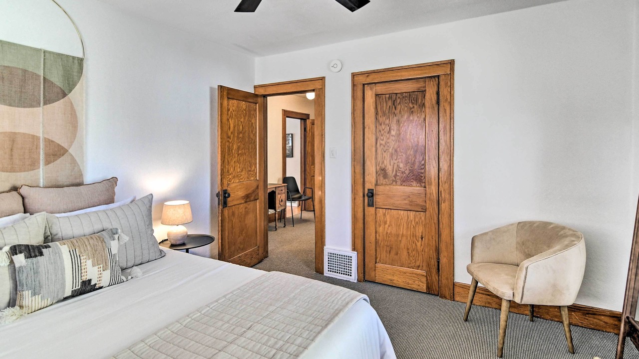 Photo of Bedroom in Des Moines