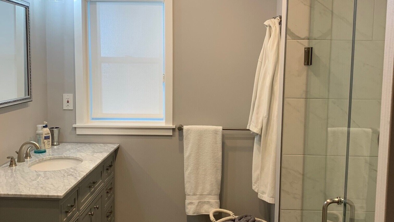 Photo of Bathroom in Rama
