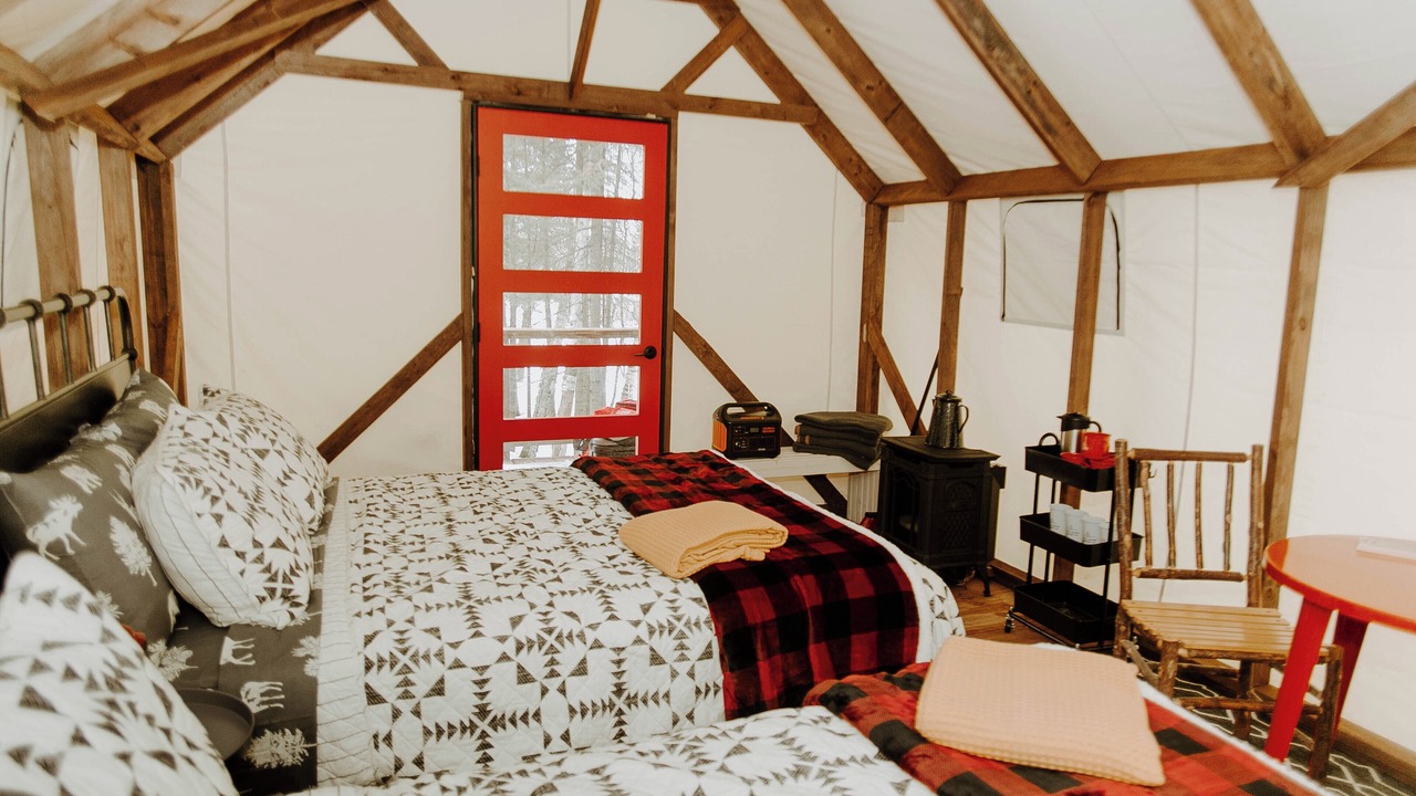 Photo of Bedroom in Beaver Bay