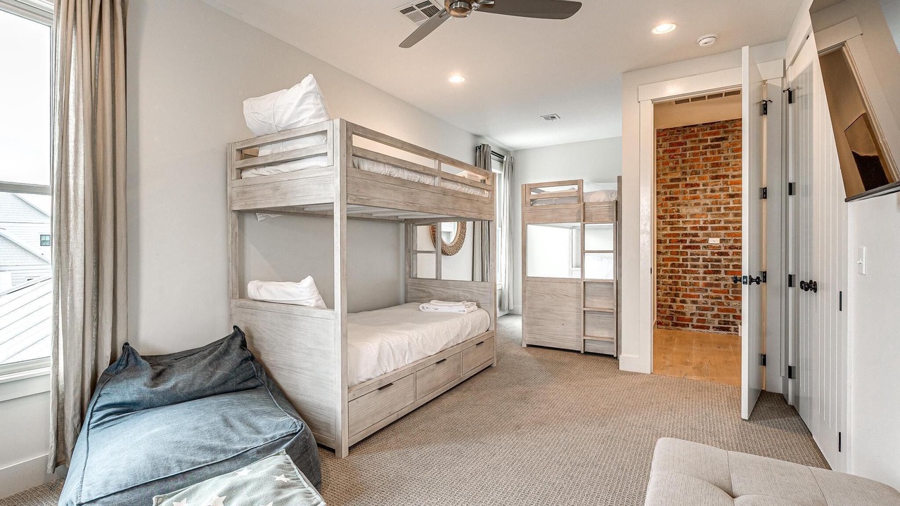 Photo of Bedroom in Eufaula