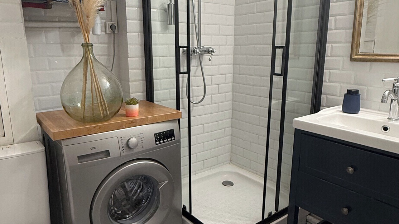 Photo of Bathroom in Miramar