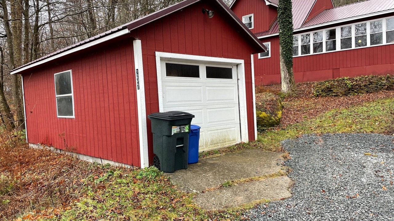 Photo of Outdoor in Roscoe