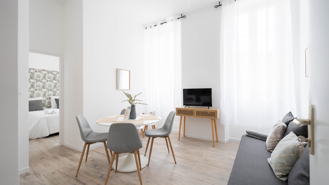 Photo of Livingroom in Mazargues