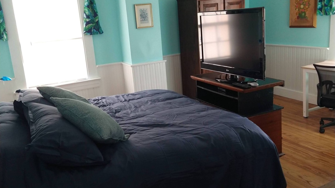 Photo of Bedroom in Piney Mountain