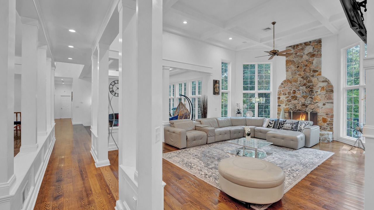 Photo of Livingroom in East Stroudsburg