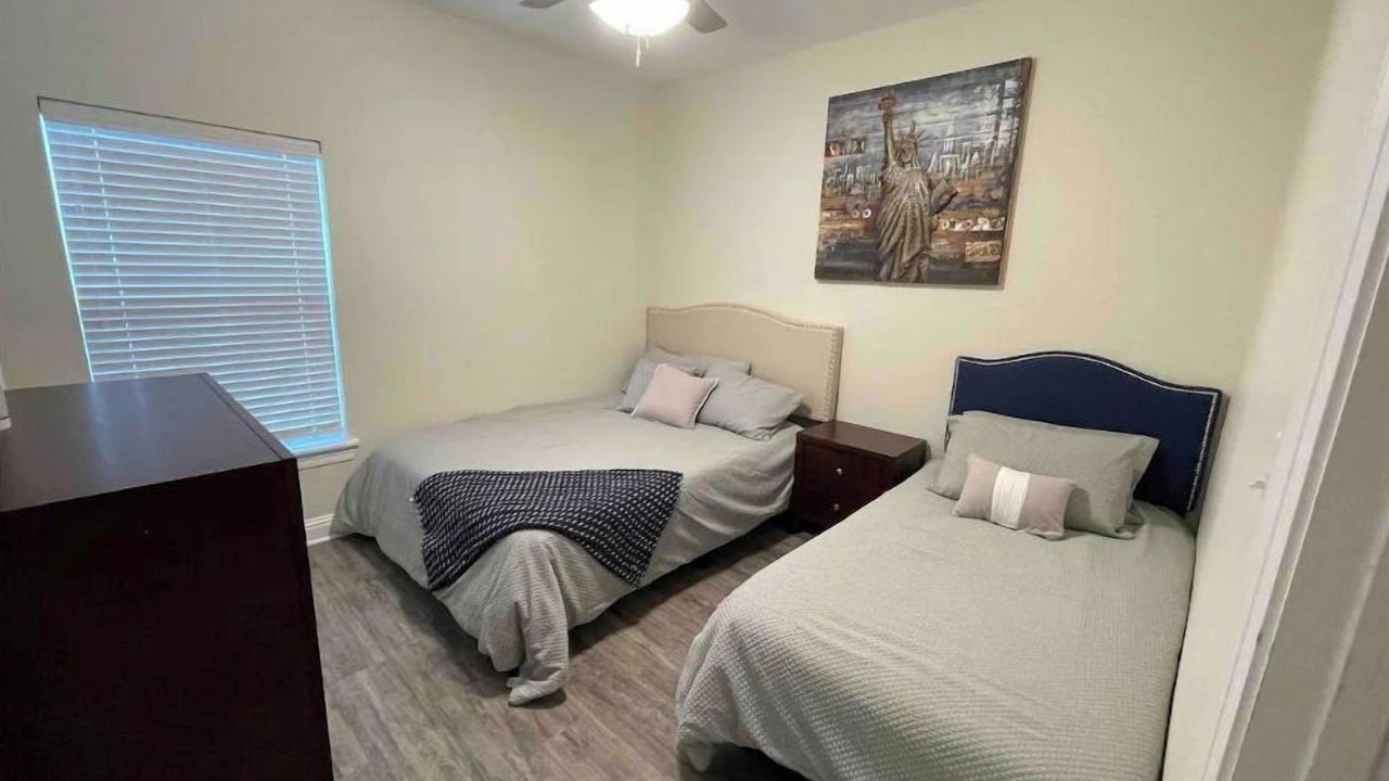 Photo of Bedroom in Shreveport