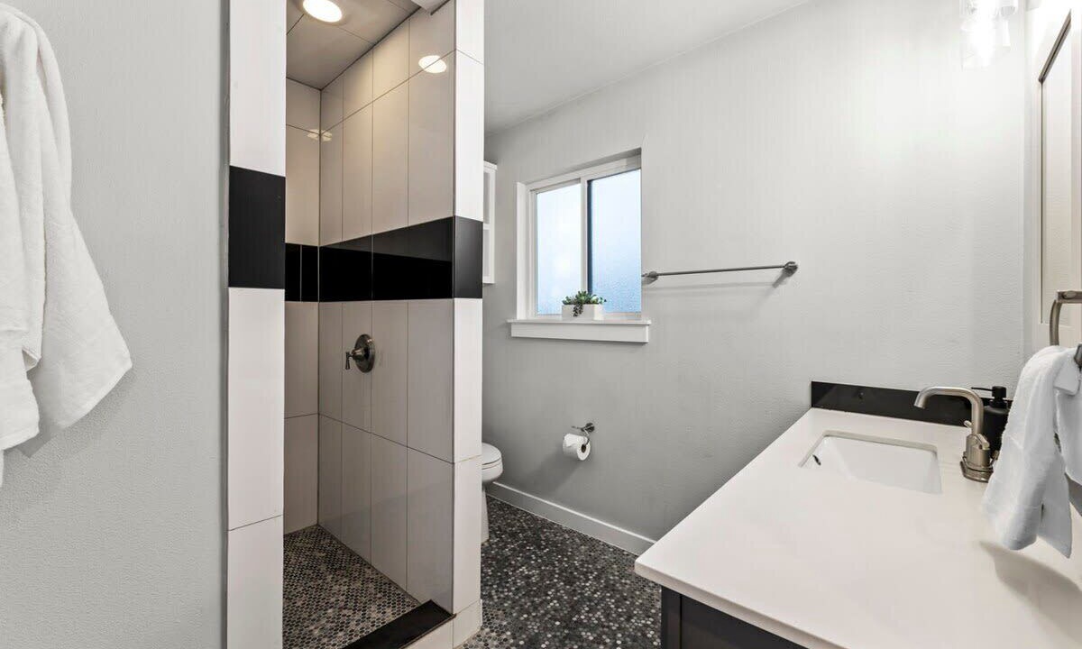 Photo of Bathroom in Zilker