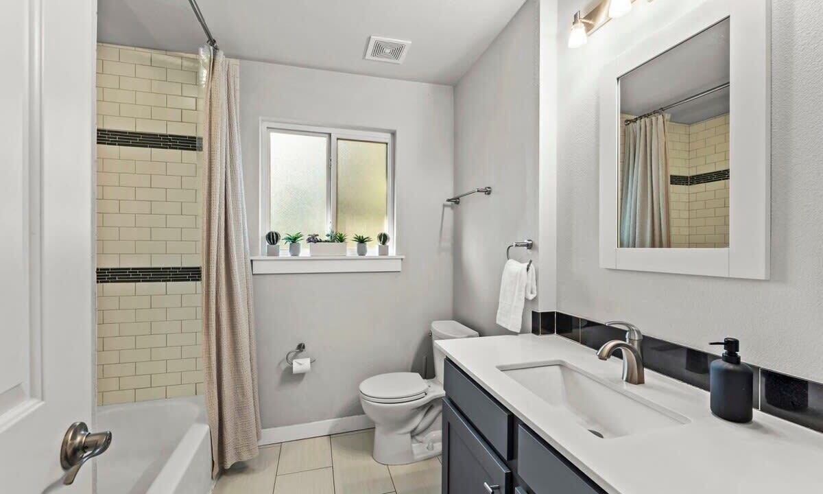 Photo of Bathroom in Zilker