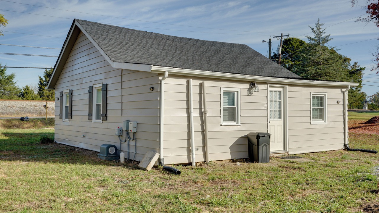 Photo of Outdoor in Blackstone