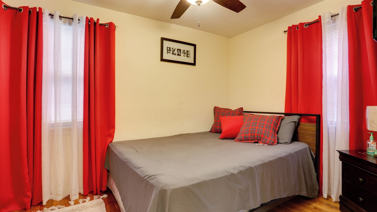 Photo of Others in Vauxhall