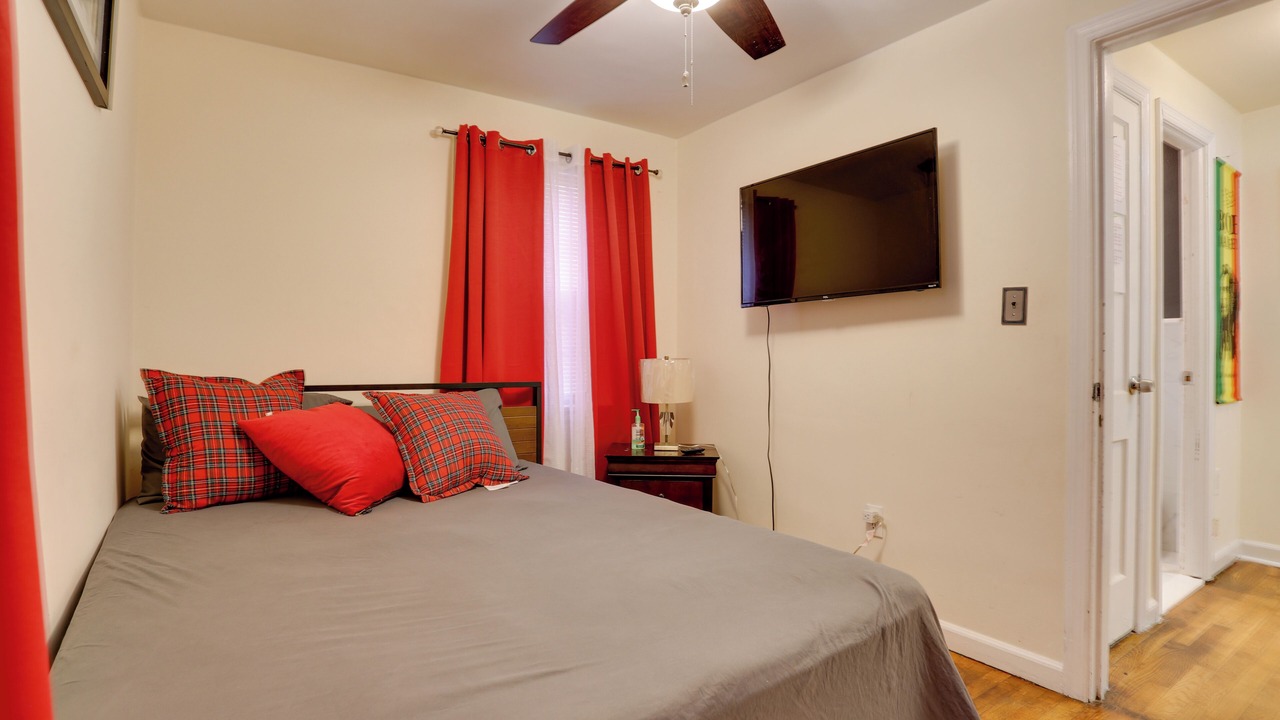 Photo of Bedroom in Vauxhall