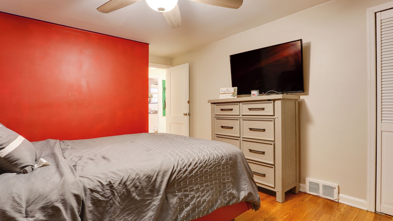 Photo of Bedroom in Vauxhall