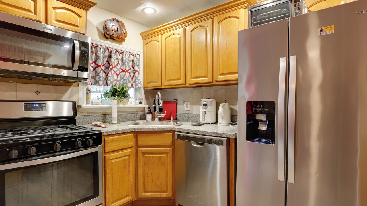 Photo of Others in Vauxhall