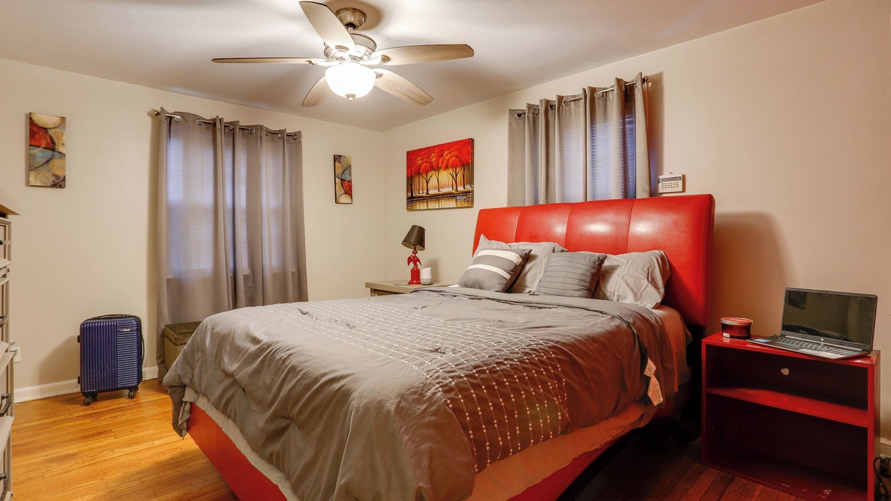 Photo of Others in Vauxhall