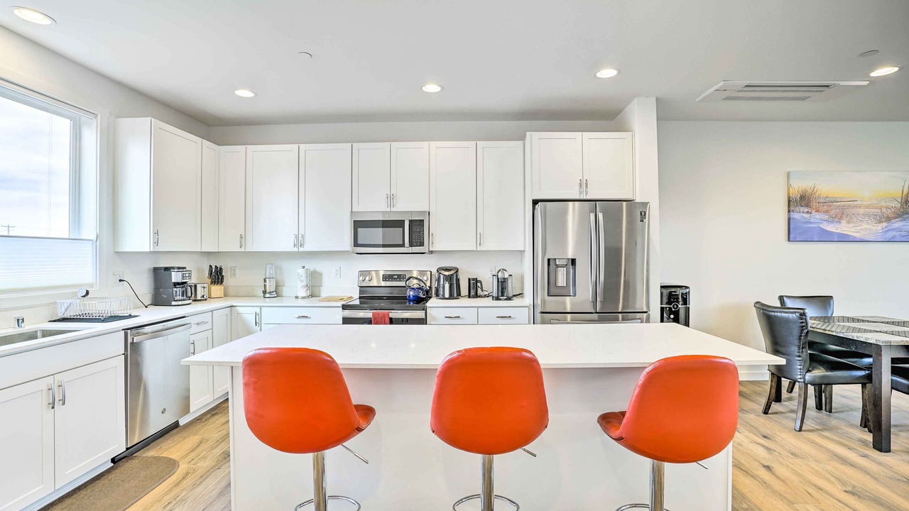 Photo of Others in Monroe