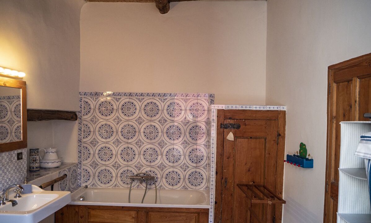 Photo of Bathroom in Mane
