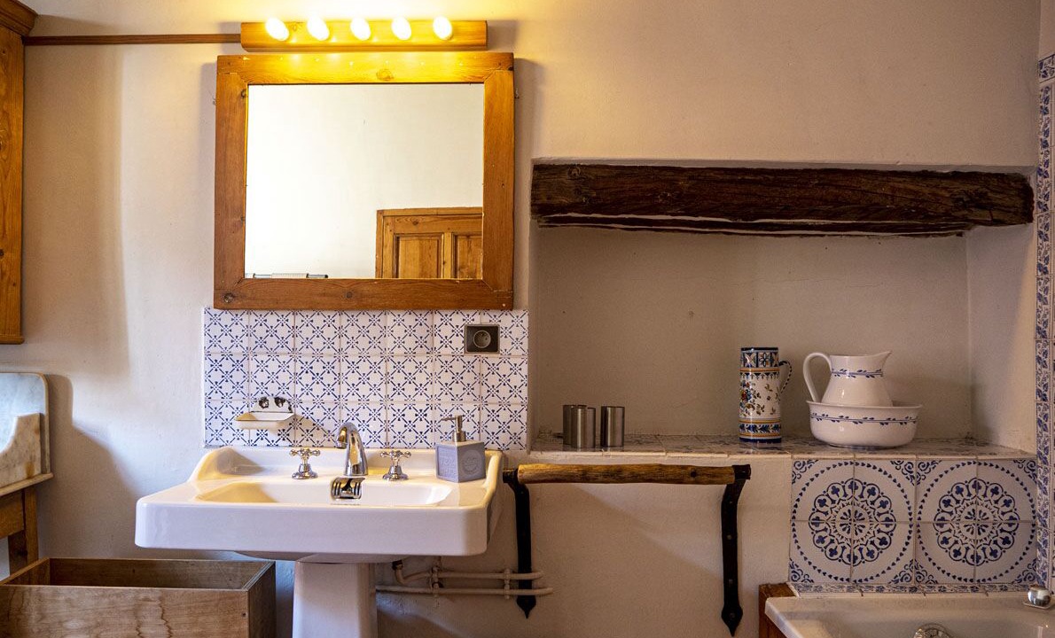 Photo of Bathroom in Mane