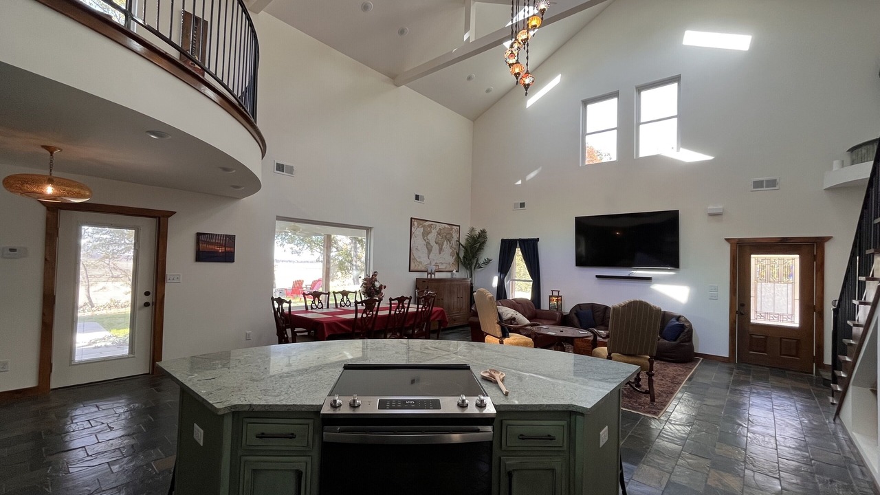 Photo of Others in Hernando