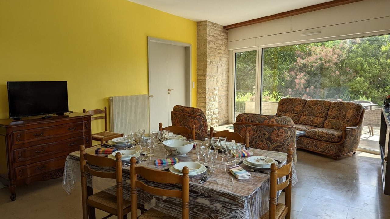 Photo of Others in Agris