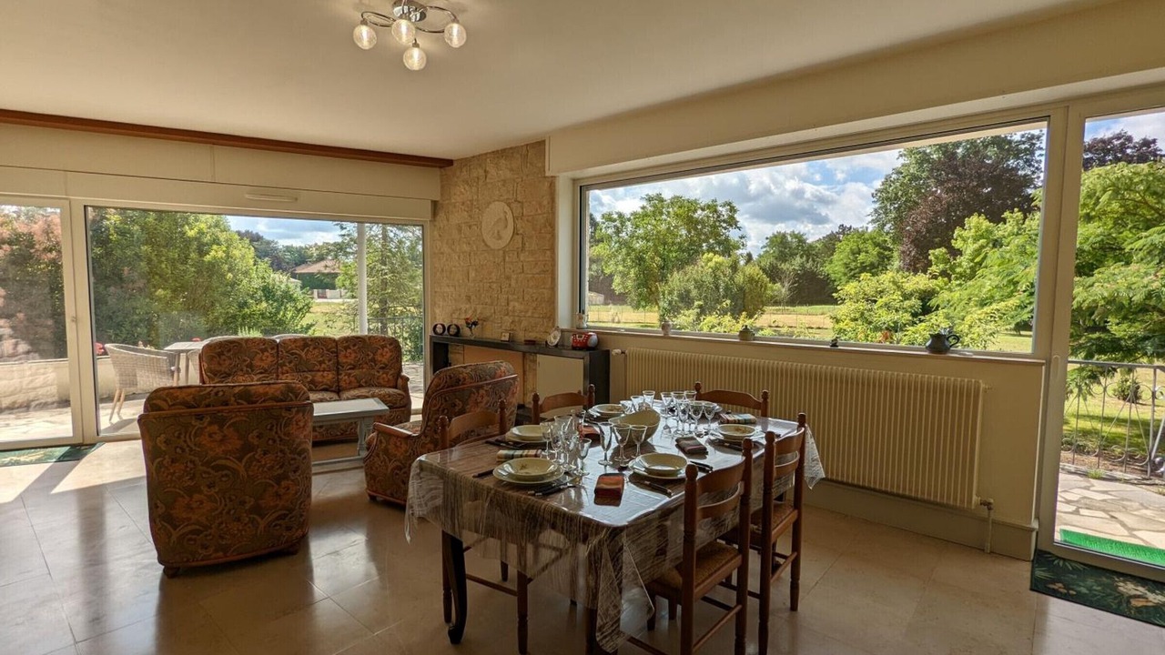 Photo of Others in Agris