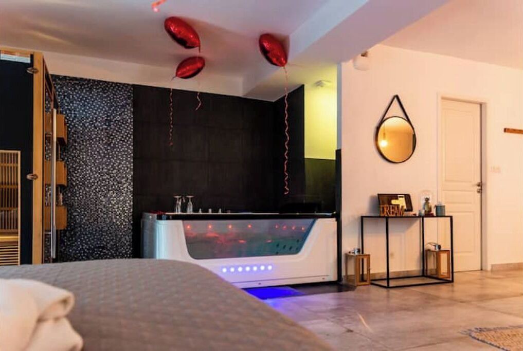 Photo of Bedroom in Montchapet