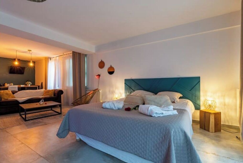 Photo of Bedroom in Montchapet