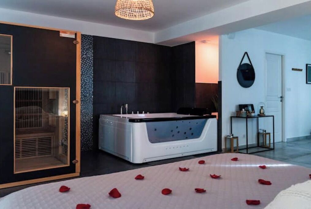 Photo of Others in Montchapet