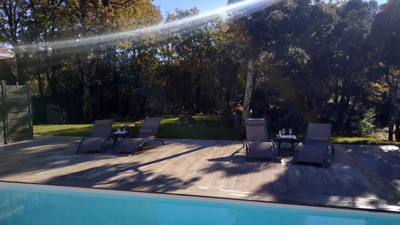 Photo of Outdoor in Saint-Martin-de-Londres