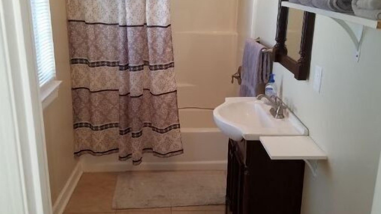 Photo of Bathroom in Mid-City