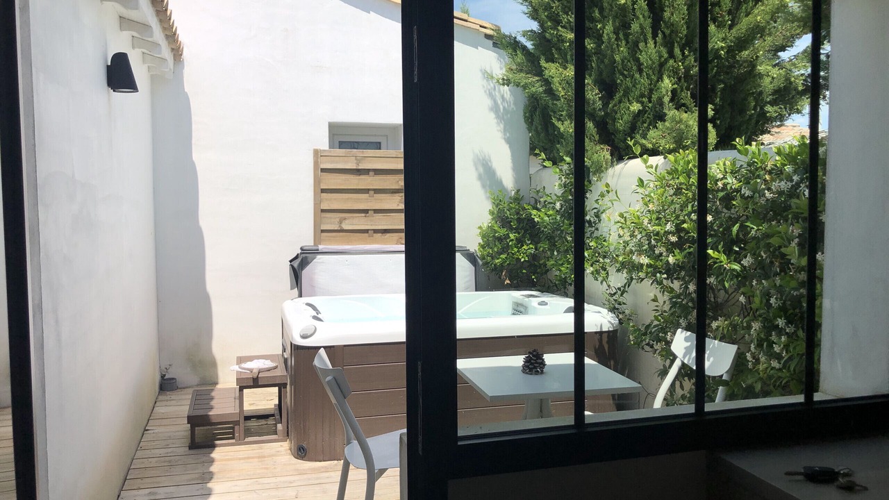 Photo of Patio Balcony in Rivedoux-Plage