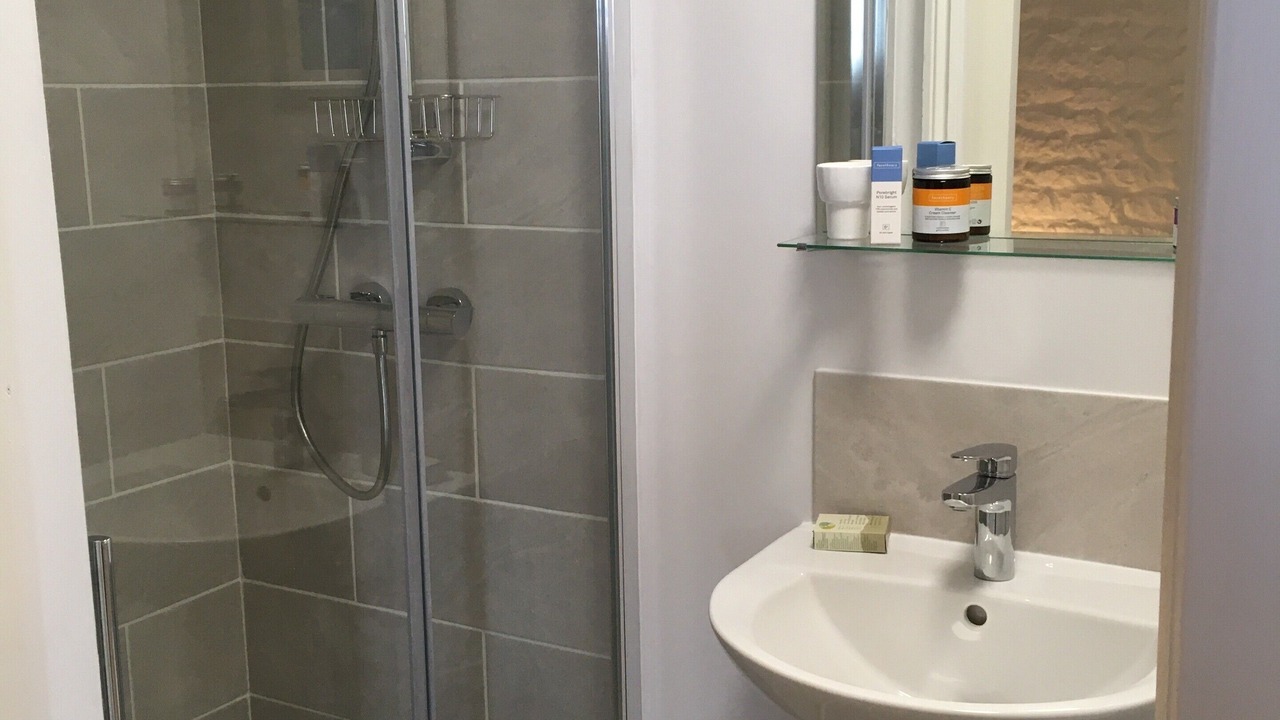 Photo of Bathroom in Saint-Valerien