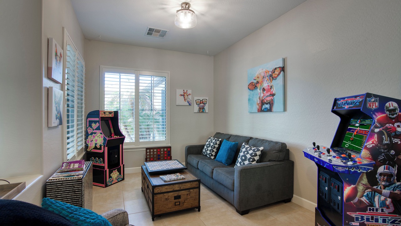 Photo of Livingroom in Palm Valley