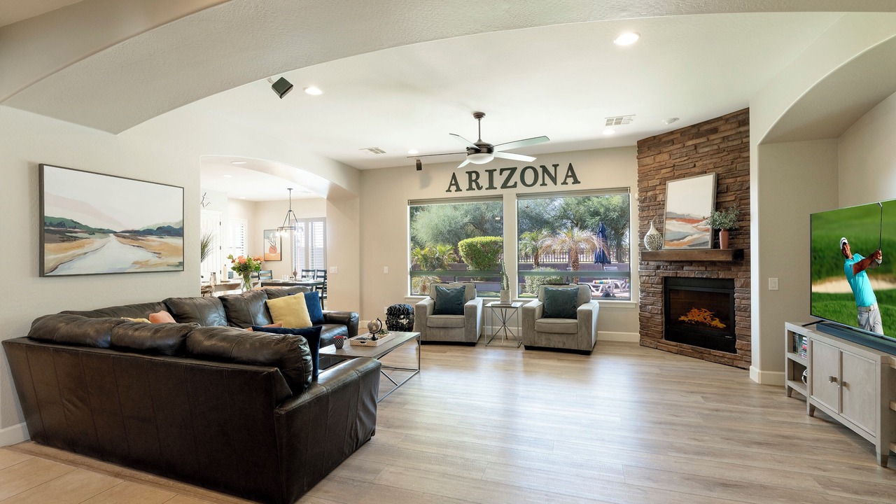 Photo of Livingroom in Palm Valley