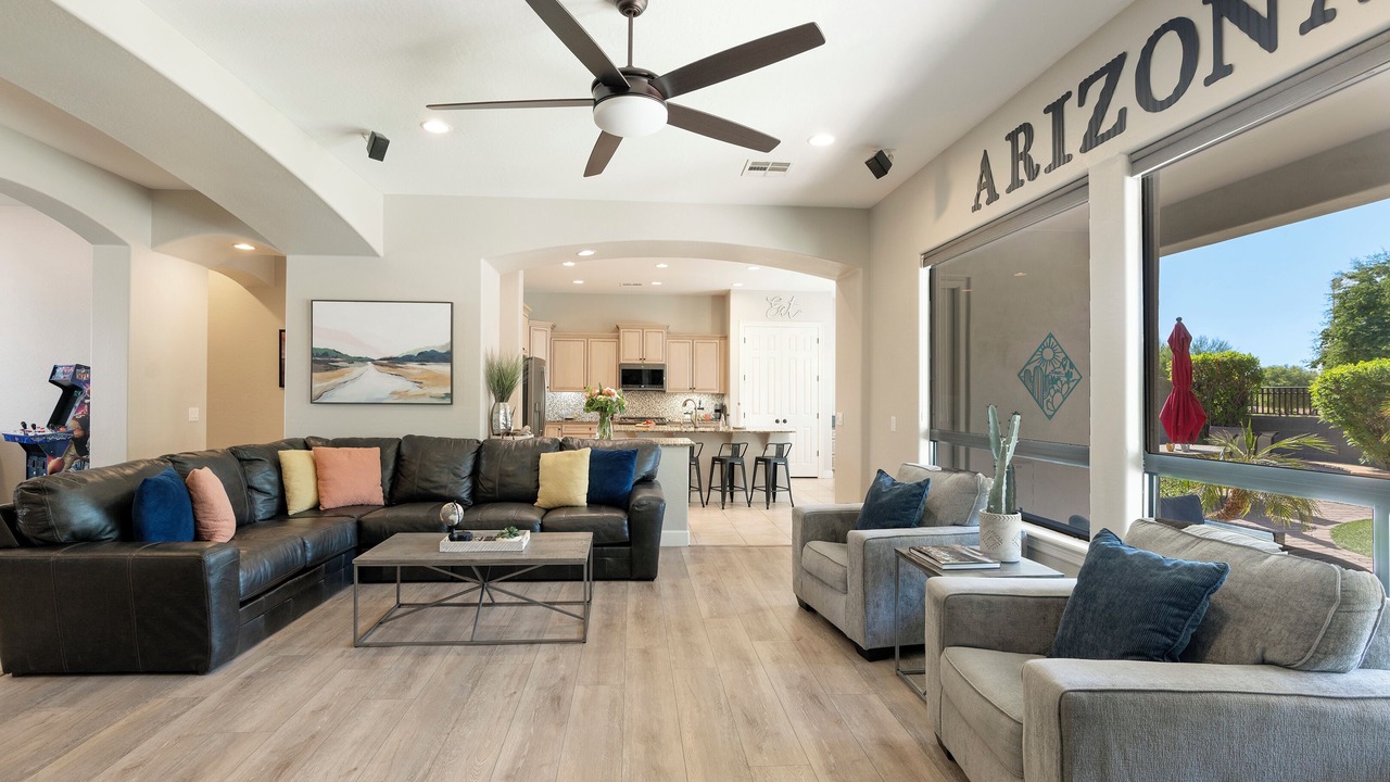 Photo of Livingroom in Palm Valley
