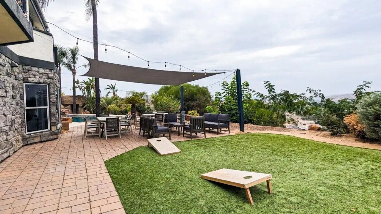 Photo of Outdoor in Lakeside