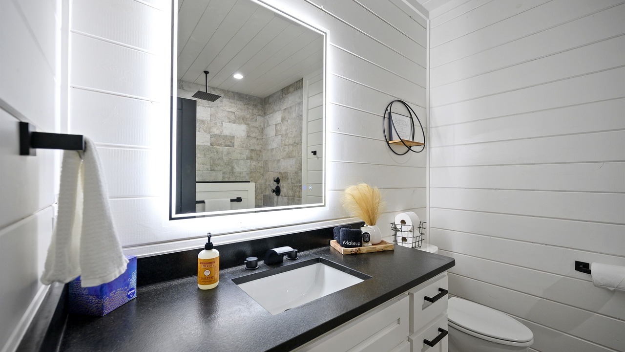 Photo of Bathroom in Octavia