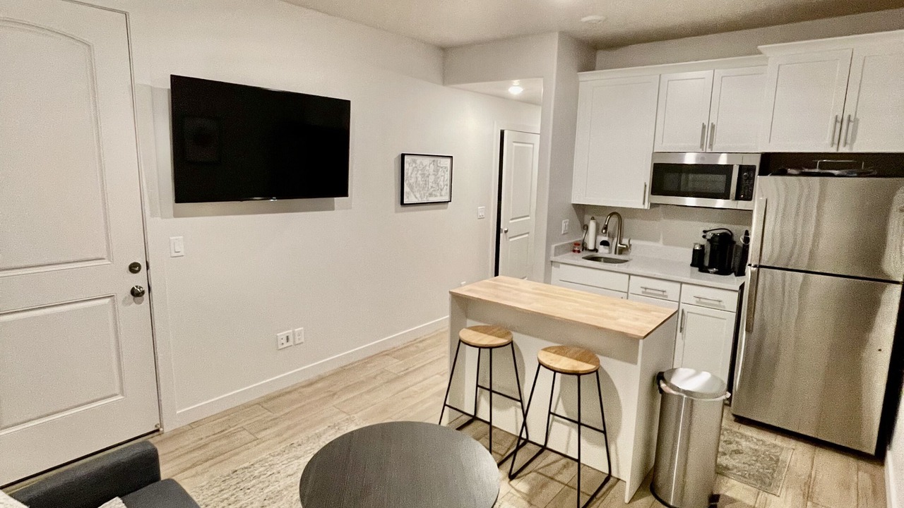 Photo of Livingroom in Woods Cross