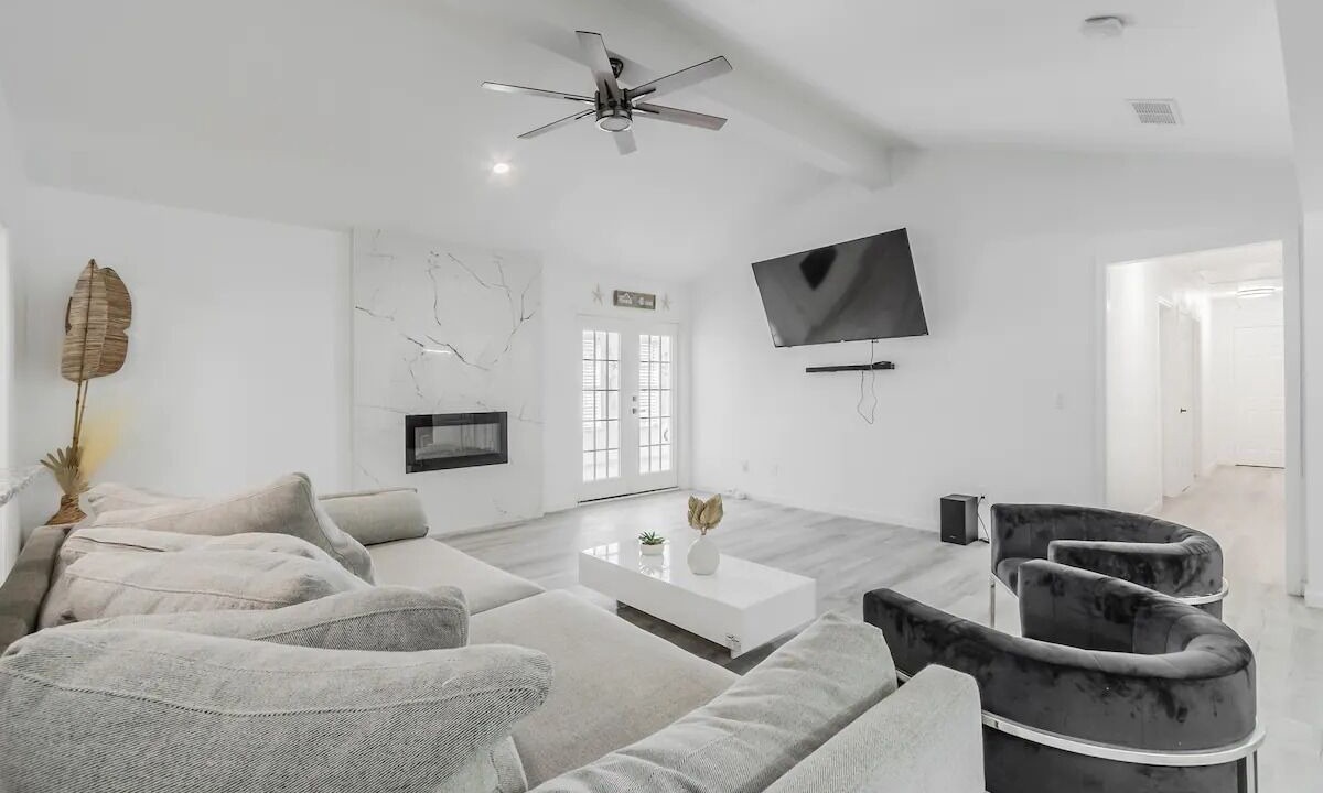 Photo of Livingroom in Plano