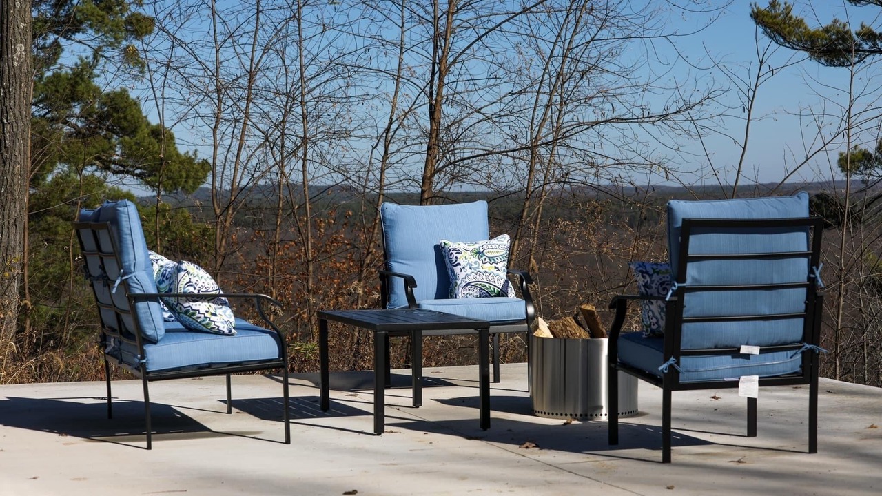 Photo of Patio Balcony in Black River Falls