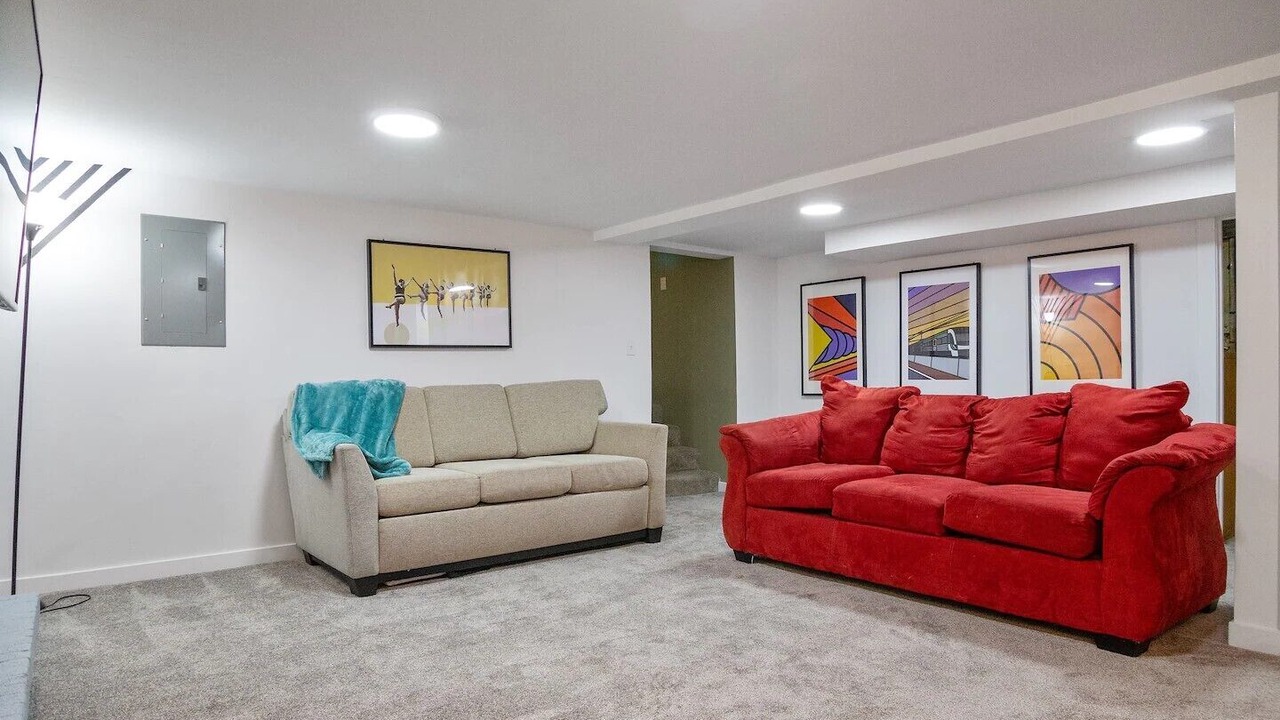 Photo of Livingroom in Logan